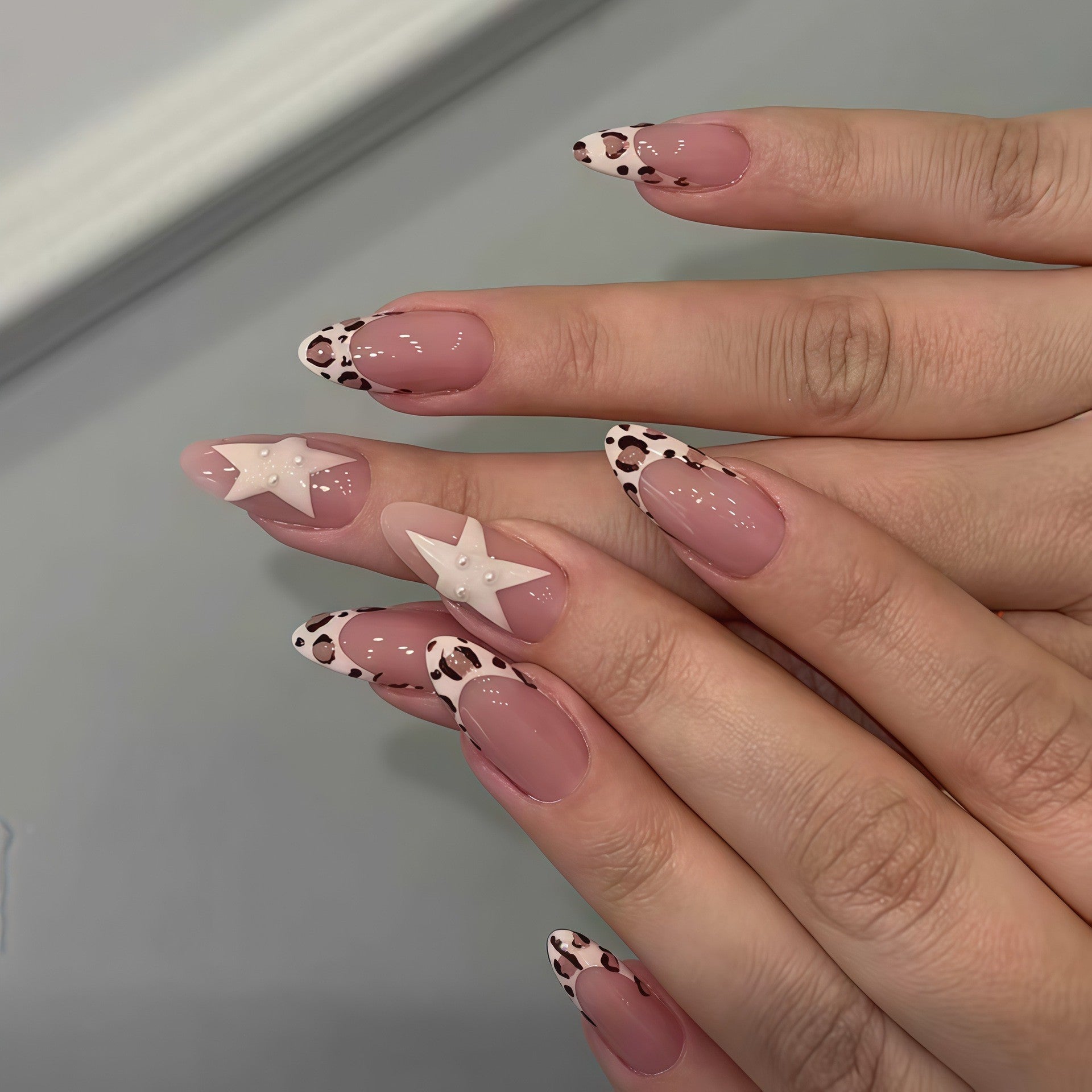 Glue & Go press-on nails style 043