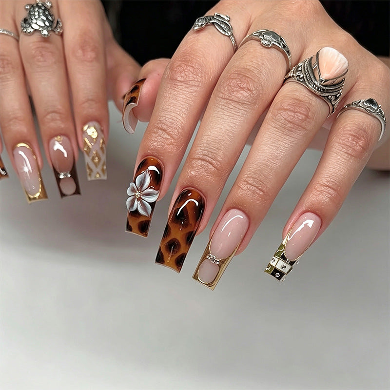 Glue & Go press-on nails style 053