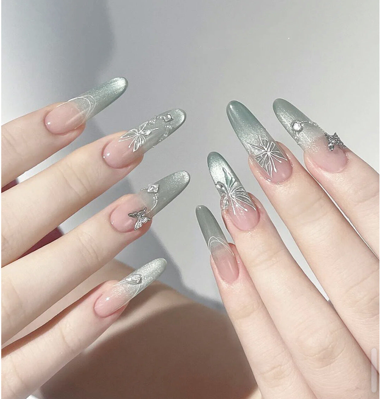 Glue & Go press-on nails style 078