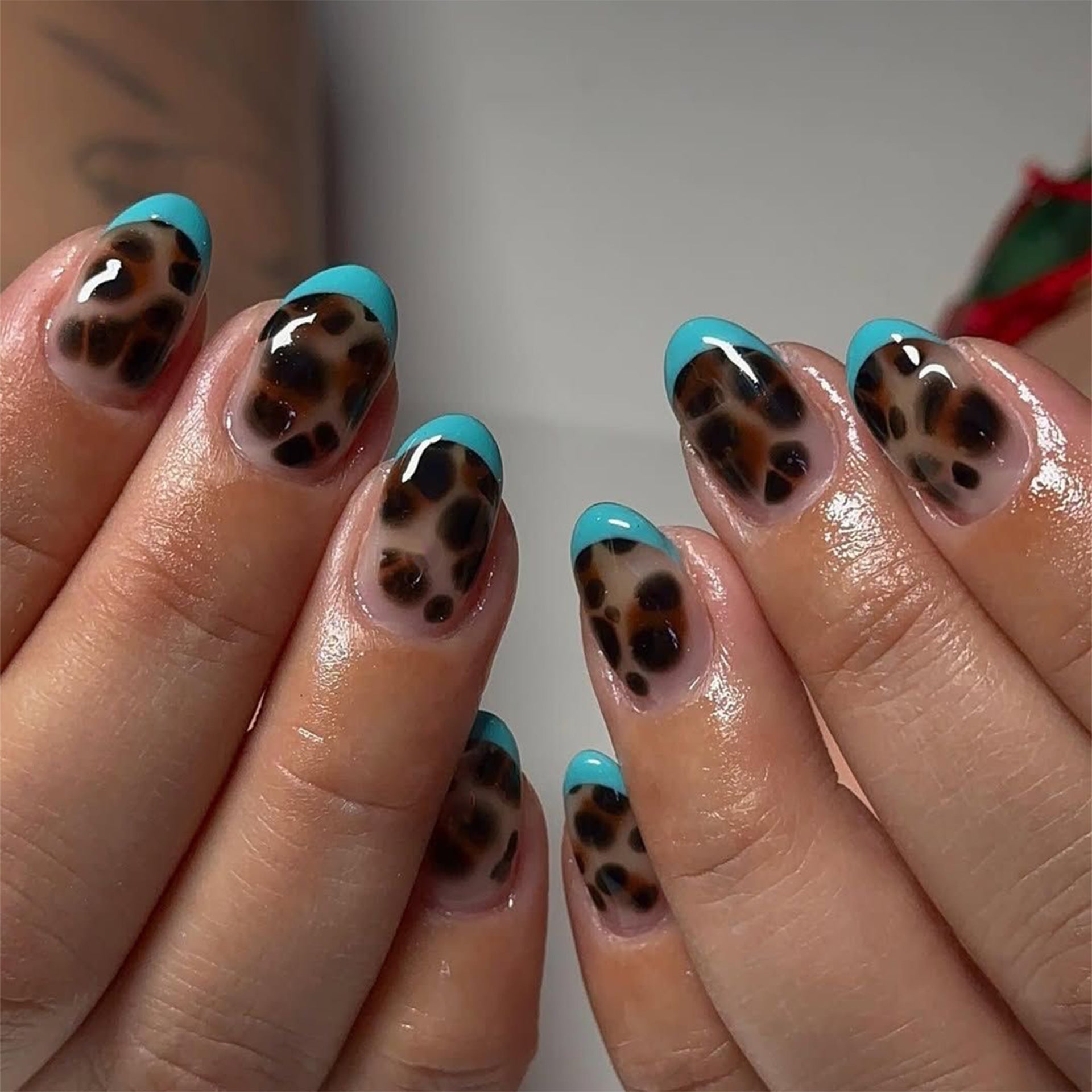 Glue & Go press-on nails style 082